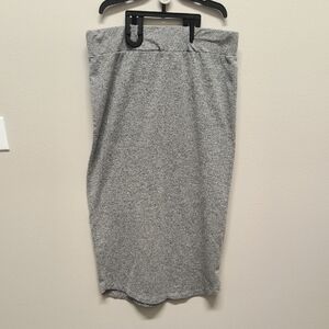 Monrow Classic Gray Pencil Skirt